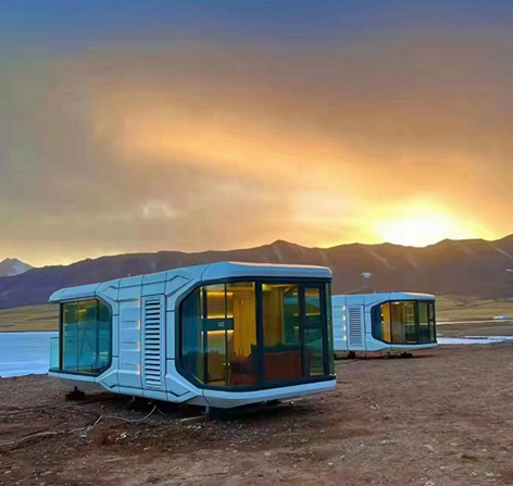 Where to put the space capsule homestay and how to connect water and electricity